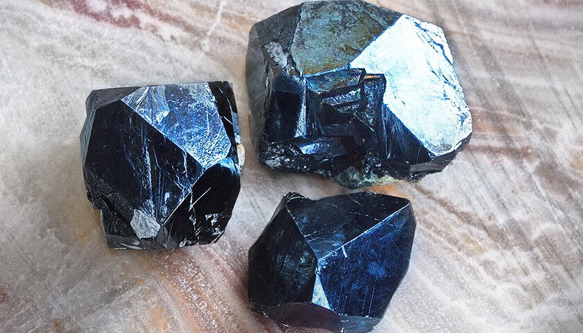 Hematite 04 Auroragems