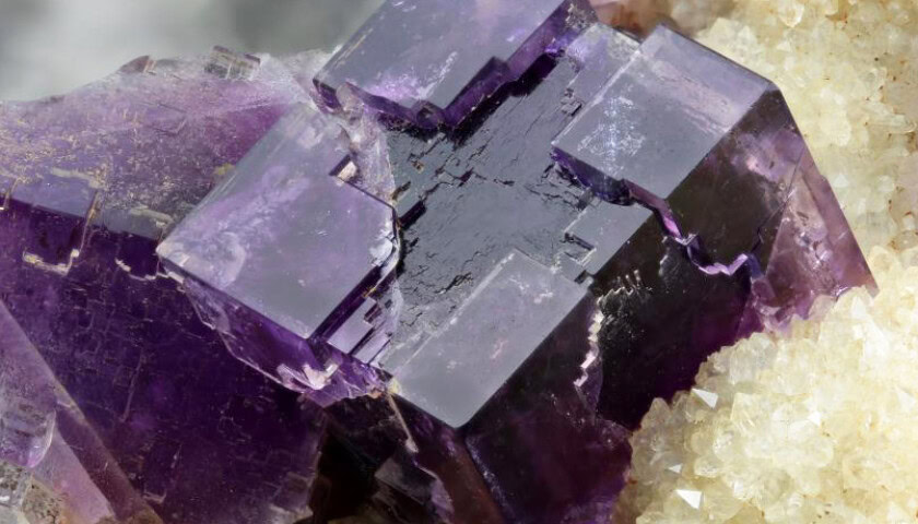 Purple Fluorite 02