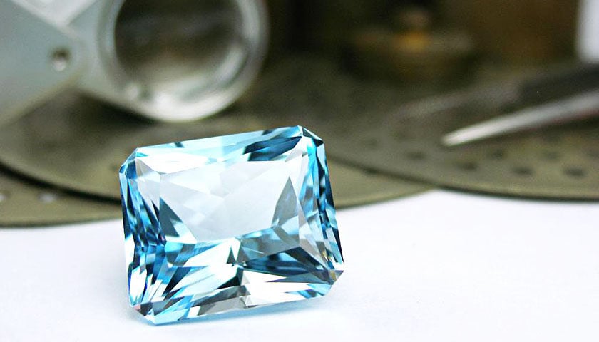 Blue Topaz 10