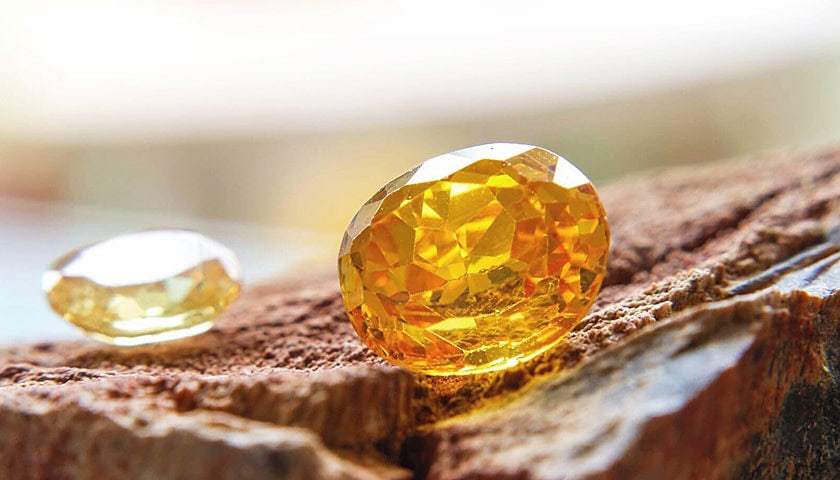 Yellow Topaz 11