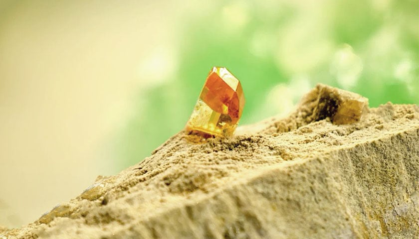 Yellow Topaz 12