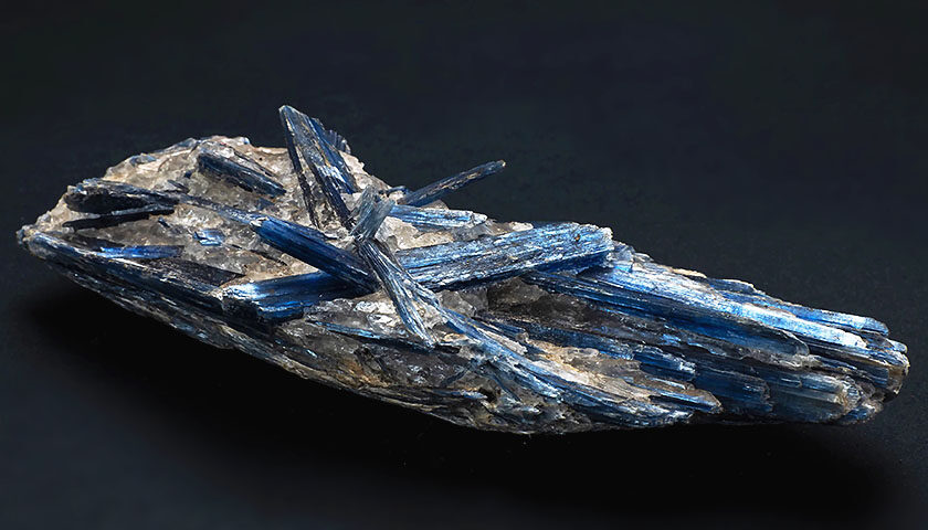 Kyanite 20