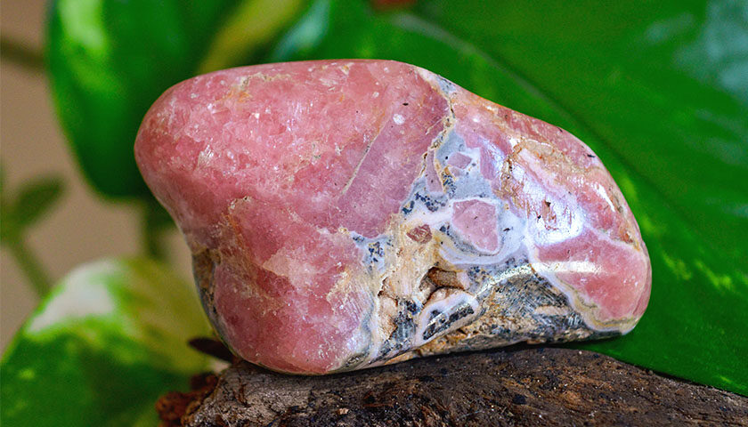 Rhodochrosite 11