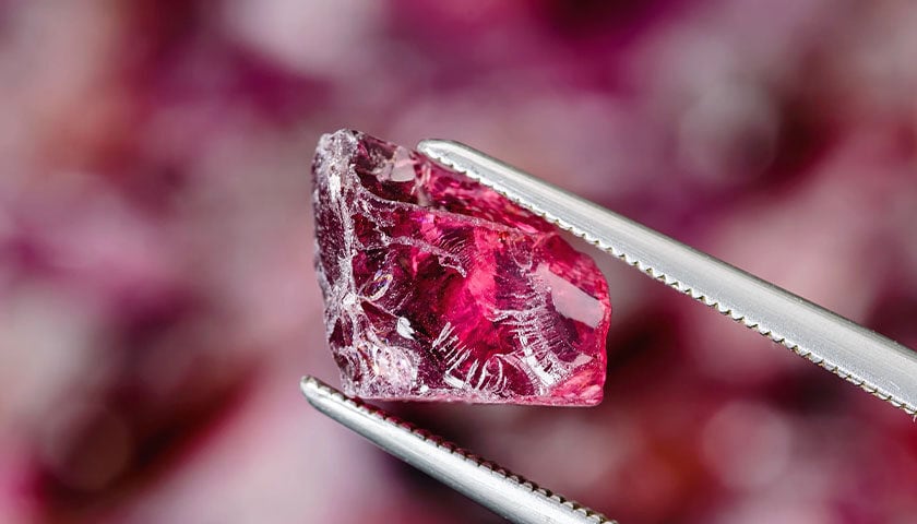 Rhodolite Garnet 04