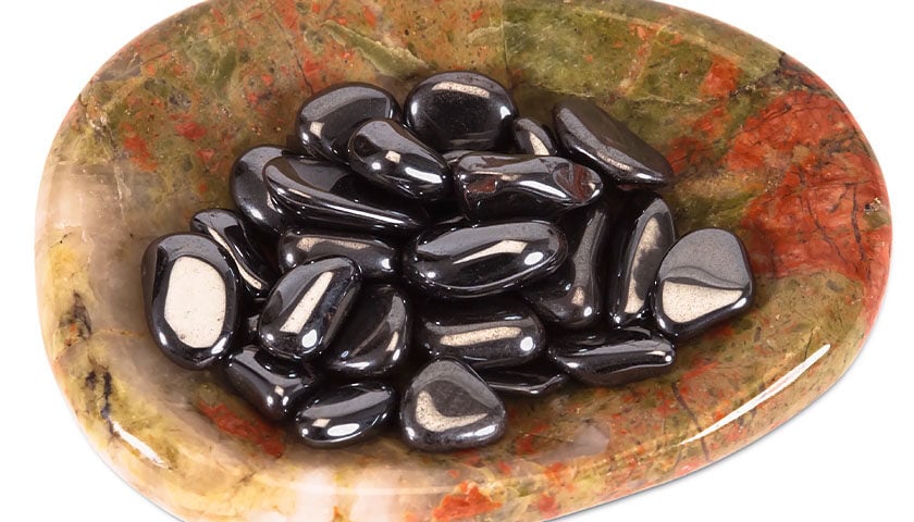 Hematite 32