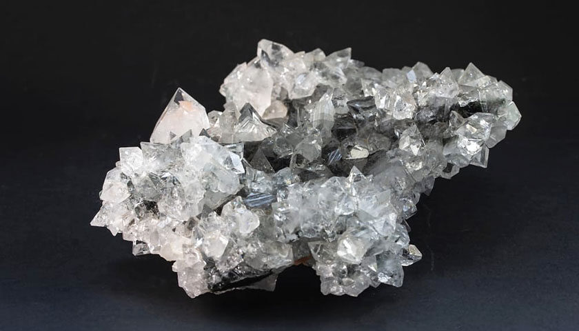 Apophyllite 09