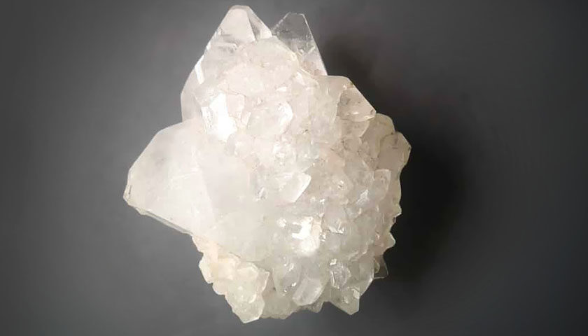 Apophyllite 10